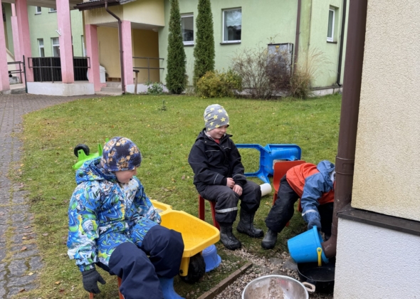 8b53bbb83cbdbf1ec65f054eb4ae52d3