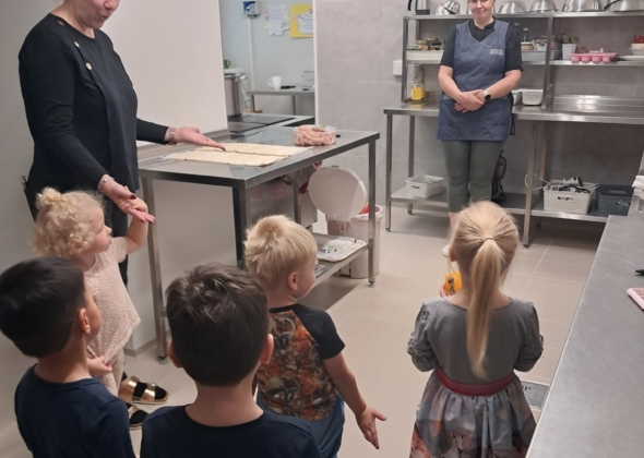 ed83103f6052319141f679dd47d3d5d4