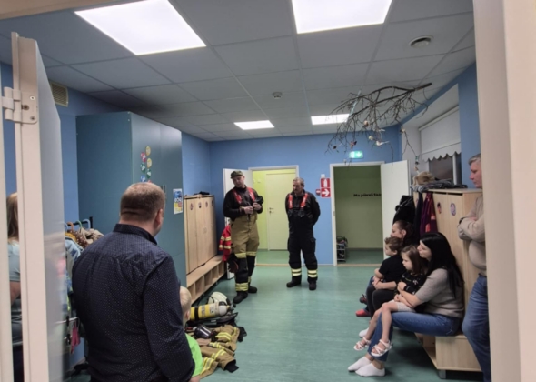 3ab0cb9b-182b-47c1-8e0c-9b8b002413c0