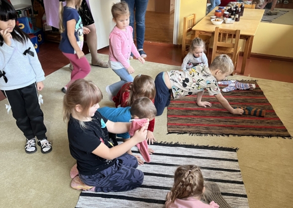 166cf6ab0334745cf4f27d2863d1d4a9