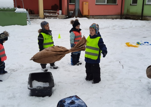 a27b8f4fef25a95bc1a538516cd07f39