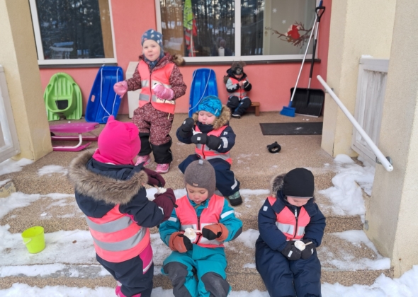 d1d0405bb6210e30d78e2d55c5395a42