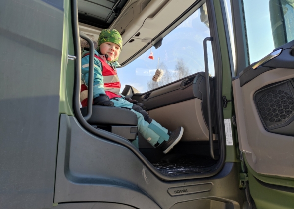 28377967db06df9015de3977d9479038